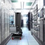 Hebevorrichtung und Installationshilfe im Rechenzentrum